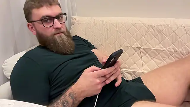 Bear bear  online show from 01-16-26, 02:32