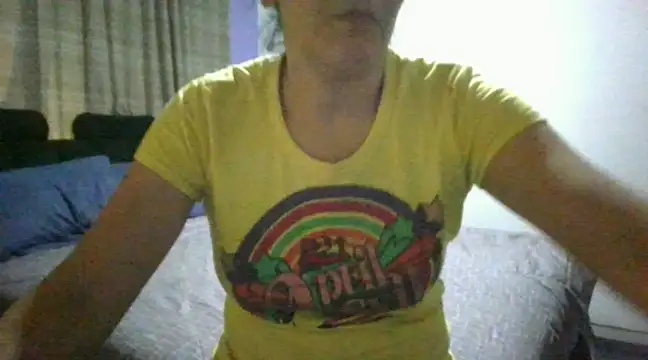 Snapshot of RAYA_1 chatting on 02-14-25, 01:13 RAYA 1 online show from 02-14-25, 01:13