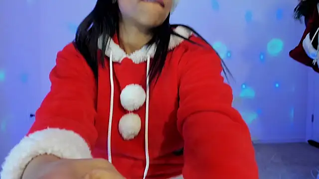 victoriachicas online show from 12-25-24, 04:54