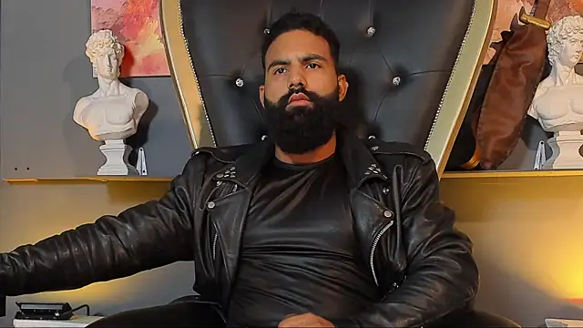 Snapshot of BeardAndrew chatting on 12-15-24, 07:46 BeardAndrew online show from 12-15-24, 07:46