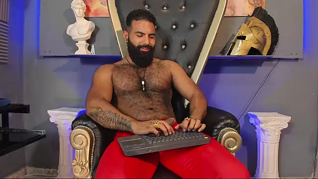 Snapshot of BeardAndrew chatting on 01-04-25, 07:13 BeardAndrew online show from 01-04-25, 07:13