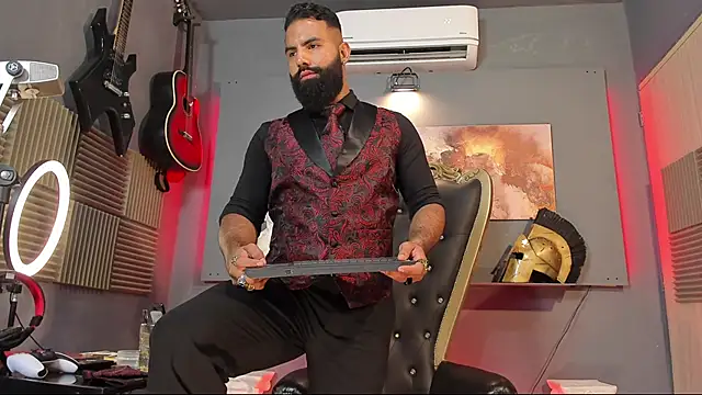 Snapshot of BeardAndrew chatting on 01-05-25, 08:00 BeardAndrew online show from 01-05-25, 08:00