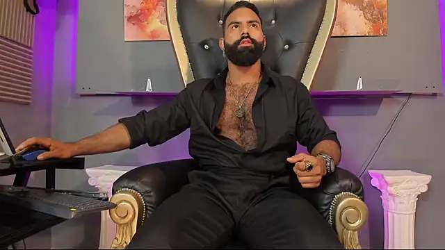 Snapshot of BeardAndrew chatting on 01-11-25, 12:33 BeardAndrew online show from 01-11-25, 12:33