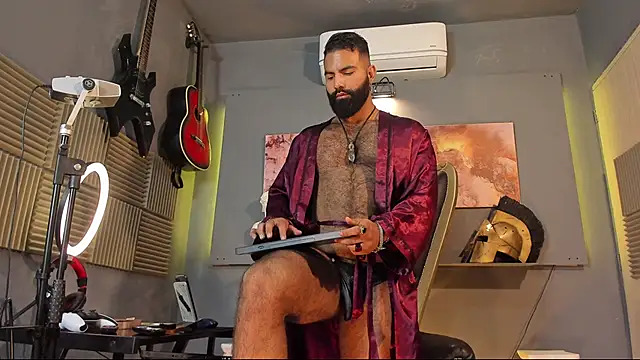 Snapshot of BeardAndrew chatting on 01-18-25, 05:10 BeardAndrew online show from 01-18-25, 05:10