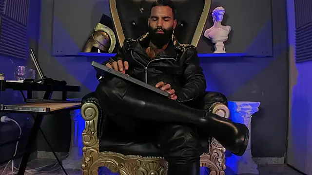 Snapshot of BeardAndrew chatting on 09-23-25, 03:20 BeardAndrew online show from 09-23-25, 03:20