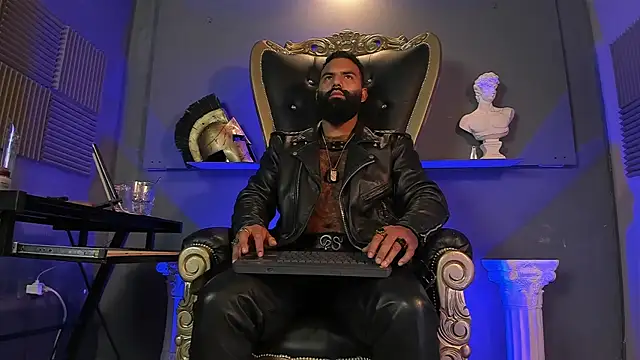 Snapshot of BeardAndrew chatting on 09-25-25, 02:26 BeardAndrew online show from 09-25-25, 02:26