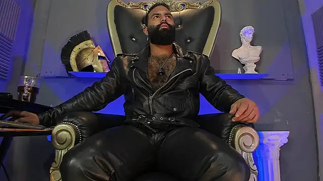 Snapshot of BeardAndrew chatting on 10-04-25, 11:58 BeardAndrew online show from 10-04-25, 11:58