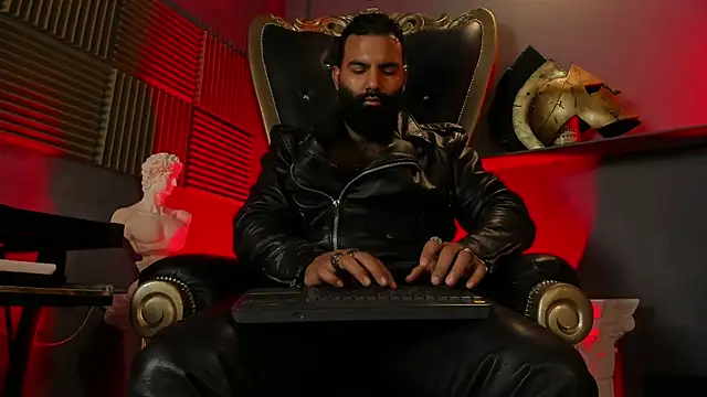 Snapshot of BeardAndrew chatting on 10-15-25, 02:33 BeardAndrew online show from 10-15-25, 02:33