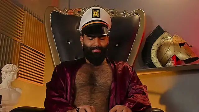 Snapshot of BeardAndrew chatting on 10-25-25, 01:13 BeardAndrew online show from 10-25-25, 01:13