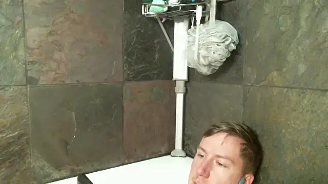 MormonPineapples online show from 02-09-25, 04:36