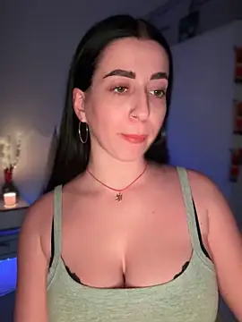 Emylia online show from 12-16-24, 07:00