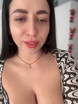 Emylia online show from 01-02-25, 02:46