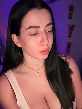 Emylia online show from 01-08-25, 11:19