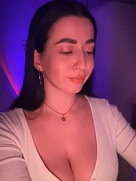 Emylia online show from 01-28-25, 09:08