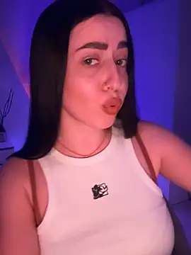 Emylia online show from 01-29-25, 10:43