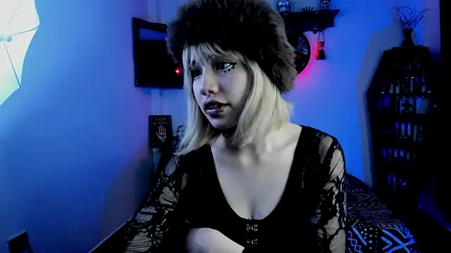 Snapshot of Akane-Mou chatting on 10-16-25, 10:22 Akane-Mou online show from 10-16-25, 10:22