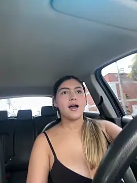 sofia henaok online show from 10-04-25, 05:44