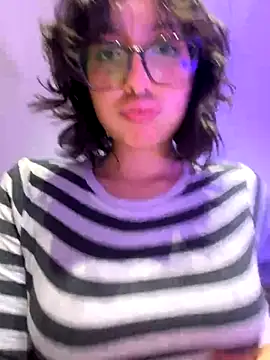 Snapshot of aurora_xoxo chatting on 12-02-24, 04:20 aurora xoxo online show from 12-02-24, 04:20