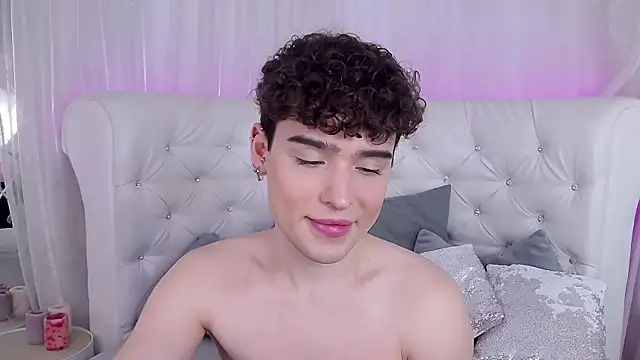 RobbyCharming online show from 11-14-25, 03:49