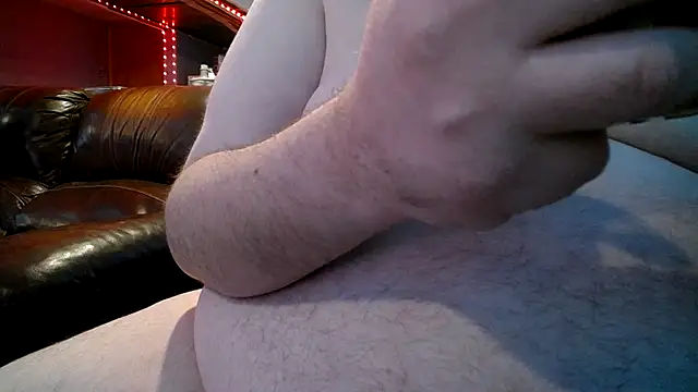 readytorumble97 online show from 01-10-26, 12:23