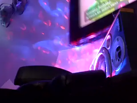 Snapshot of OSIRlS chatting on 02-11-25, 05:37 OSIRlS online show from 02-11-25, 05:37