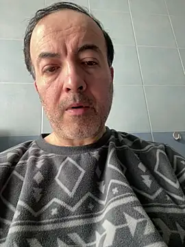 Snapshot of Maxi7hot chatting on 02-14-26, 07:38 Maxi7hot online show from 02-14-26, 07:38