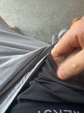 Snapshot of Averagematt1991 chatting on 09-30-25, 11:26 Averagematt1991 online show from 09-30-25, 11:26