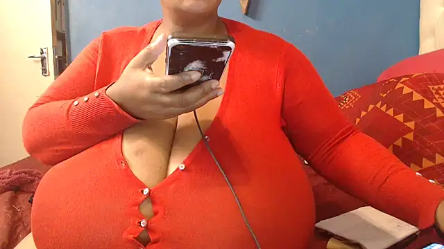 CUTEFIRMMELONSS online show from 02-22-25, 05:44