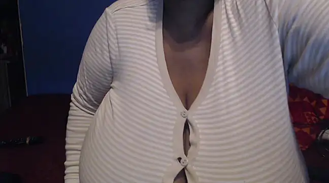 CUTEFIRMMELONSS online show from 03-07-25, 08:33