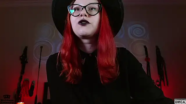 Amanita  Pantherina online show from 12-03-24, 01:54