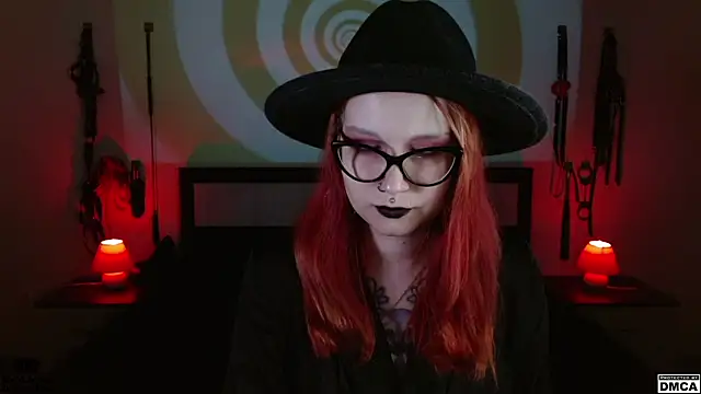 Amanita  Pantherina online show from 12-18-24, 08:20