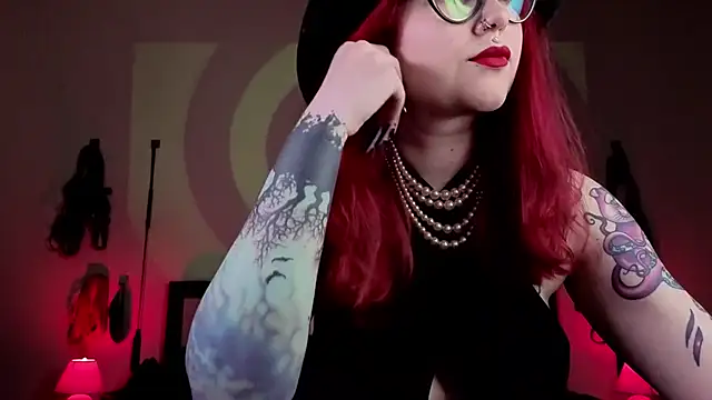 Amanita  Pantherina online show from 01-24-25, 09:17