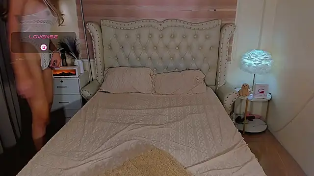 FinestGirlx online show from 02-25-26, 11:25