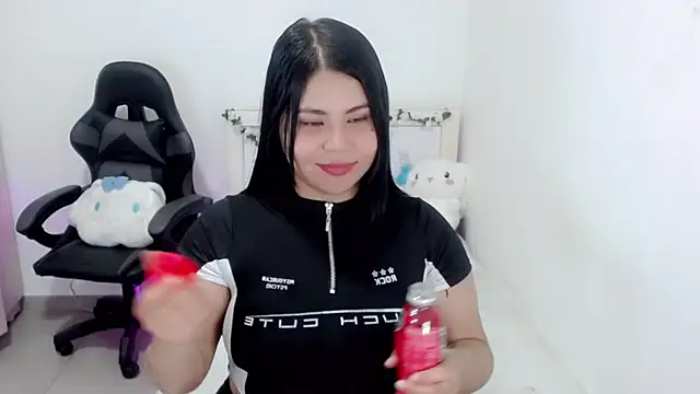 Snapshot of Youlittlepervertt_ chatting on 01-23-25, 10:01 Youlittlepervertt online show from 01-23-25, 10:01