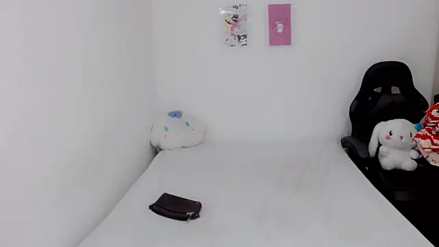 Snapshot of Youlittlepervertt_ chatting on 02-05-25, 11:55 Youlittlepervertt online show from 02-05-25, 11:55