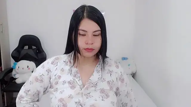 Snapshot of Youlittlepervertt_ chatting on 02-05-25, 03:09 Youlittlepervertt online show from 02-05-25, 03:09