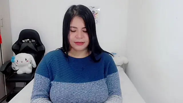 Snapshot of Youlittlepervertt_ chatting on 02-08-25, 04:25 Youlittlepervertt online show from 02-08-25, 04:25