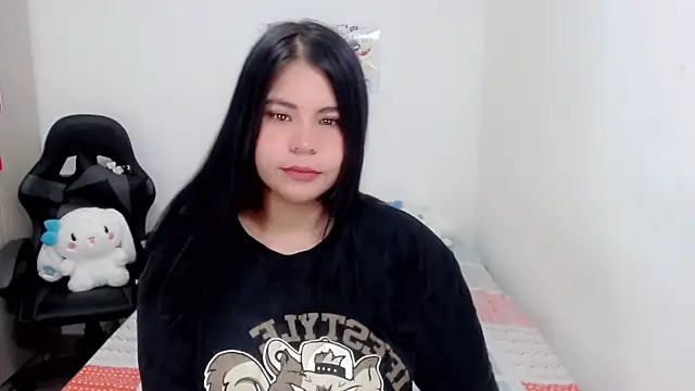 Snapshot of Youlittlepervertt_ chatting on 02-24-25, 09:32 Youlittlepervertt online show from 02-24-25, 09:32