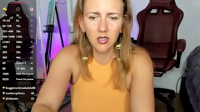 Snapshot of jasminedaze888 chatting on 11-28-25, 10:23 jasminedaze888 online show from 11-28-25, 10:23