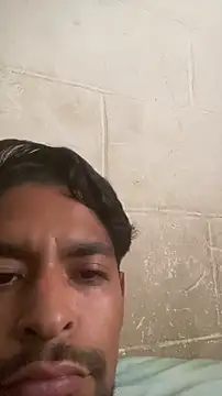 Snapshot of thegoldensexting420 chatting on 11-17-25, 11:32 thegoldensexting420 online show from 11-17-25, 11:32