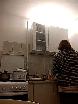 Snapshot of She-devilx chatting on 12-10-24, 08:49 She-devilx online show from 12-10-24, 08:49