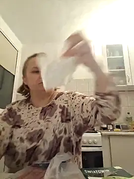 Snapshot of She-devilx chatting on 01-11-25, 03:02 She-devilx online show from 01-11-25, 03:02