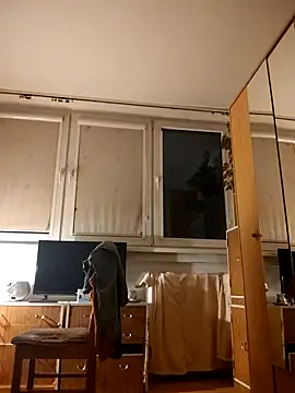 Snapshot of She-devilx chatting on 01-24-25, 10:30 She-devilx online show from 01-24-25, 10:30