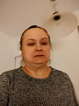 Snapshot of She-devilx chatting on 03-13-25, 10:10 She-devilx online show from 03-13-25, 10:10