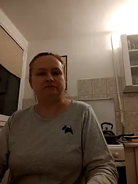 Snapshot of She-devilx chatting on 03-18-25, 10:37 She-devilx online show from 03-18-25, 10:37