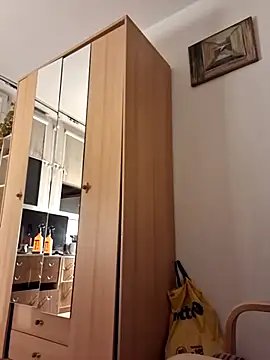 Snapshot of She-devilx chatting on 09-20-25, 09:27 She-devilx online show from 09-20-25, 09:27