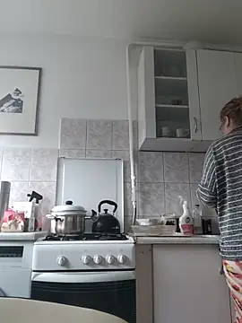 Snapshot of She-devilx chatting on 10-16-25, 11:44 She-devilx online show from 10-16-25, 11:44