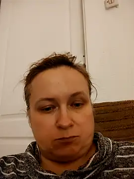 Snapshot of She-devilx chatting on 10-28-25, 12:36 She-devilx online show from 10-28-25, 12:36