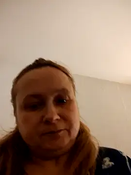 Snapshot of She-devilx chatting on 02-10-26, 10:25 She-devilx online show from 02-10-26, 10:25