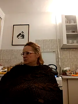 Snapshot of She-devilx chatting on 02-18-26, 11:01 She-devilx online show from 02-18-26, 11:01